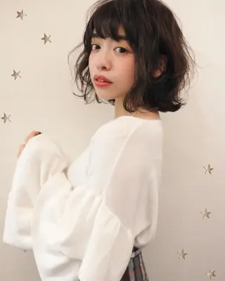 ミディアム カラー 市川 千夏のヘアスタイル