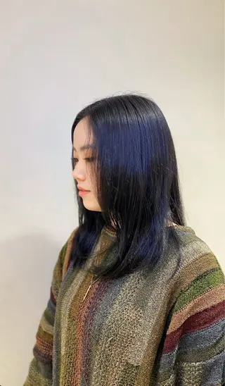 カラー JADE海璃 波巻きパーマのヘアスタイル