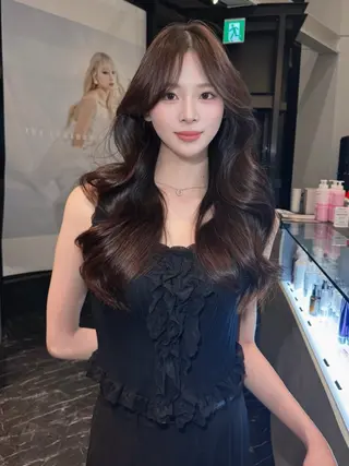 ロング カラー 透明感×艶カラー🤍 🌟YOSHIKIのヘアスタイル