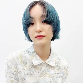 ショート カラー アラキチヒロ THE REMMYのヘアスタイル