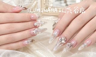 セミロング LUMINA NAIL渋谷店のネイルデザイン