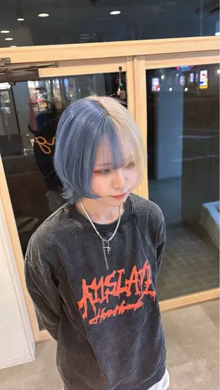 ショート ブリーチカラー HAZUKI🦖のヘアスタイル