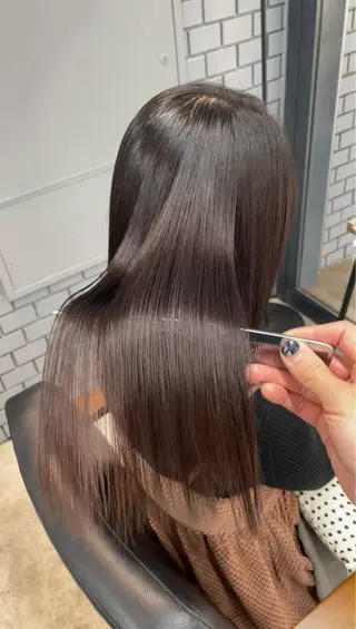 ロング 坪井 楓のヘアスタイル