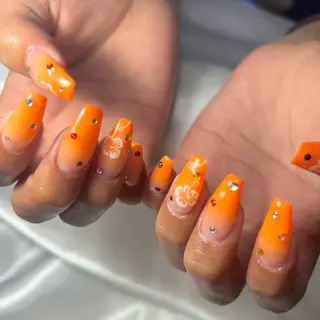 ネイル nailroom sb𓈒𓂂𓏸のネイルデザイン