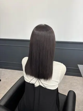 カラー 長谷川 さくらのヘアスタイル