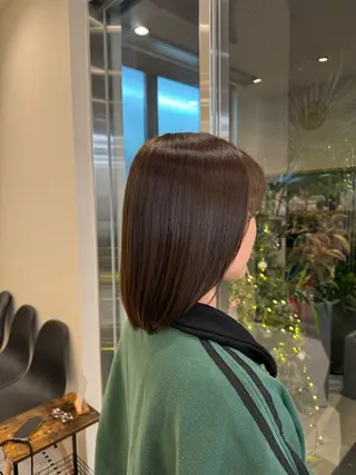 カラー 山下 莉歩のヘアスタイル
