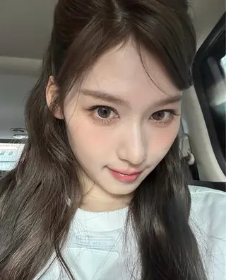 ミディアム カラー ラベンダー💜グレー 🩶ミント🩵のヘアスタイル