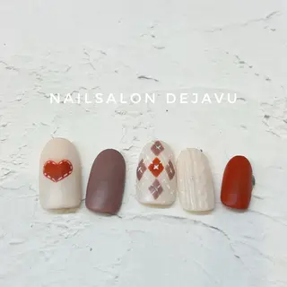 ネイル Nailsalon Dejavuのネイルデザイン