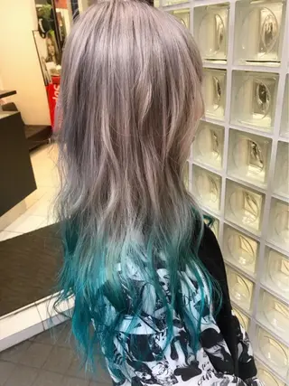 ロング カラー パーマ ヘアアレンジ メンズ キッズ ネイル マツエク・マツパ 神山 昌子のヘアスタイル