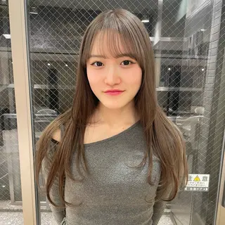 ロング カラー まるやま ひなこ/艶髪カラーのヘアスタイル