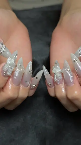 ネイル AKIKO NAILのネイルデザイン