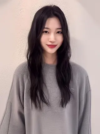 ロング カラー ×シールエクステのヘアスタイル