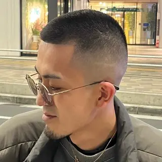 ショート メンズ 石川 裕大のヘアスタイル