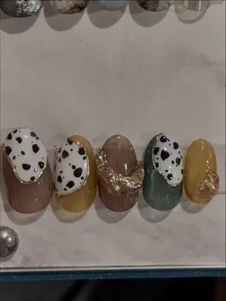 ネイル FROSCH/ Seinaのネイルデザイン