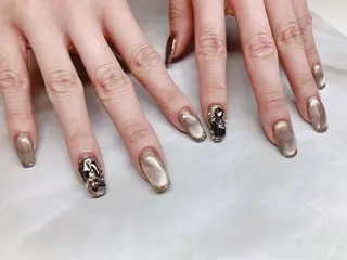 ネイル Tinaネイル 難波のネイルデザイン