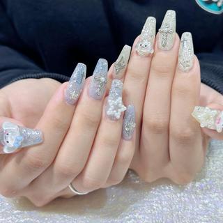 ネイル Queens テイのネイルデザイン
