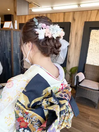 セミロング ヘアアレンジ ご予約はインスタ のみ🌿@n7g10のヘアスタイル