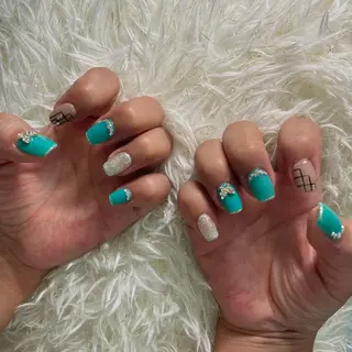 ネイル Nail Eyelash yのネイルデザイン