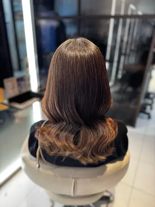 セミロング カラー 🤍たむら みなみ 銀座🤍のヘアスタイル
