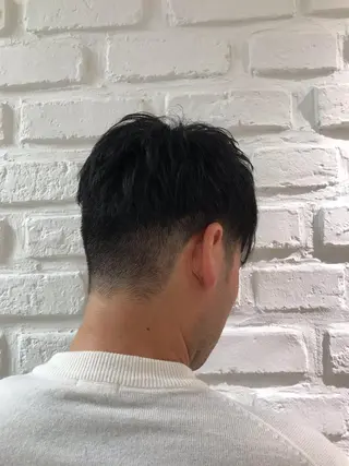 ショート メンズ 【暖色カラー特化】 中山由梨のヘアスタイル