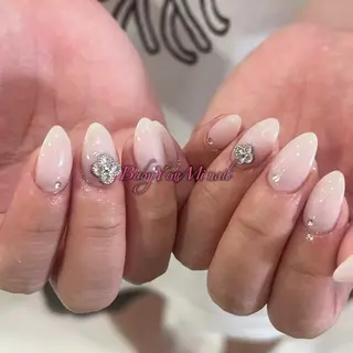 ネイル Oomiya 服部のネイルデザイン