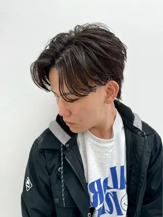 ショート メンズ 🔥ニュアンス フェザー小林海斗🔥のヘアスタイル