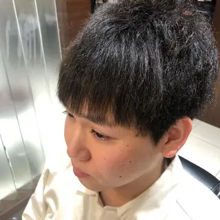 ショート パーマ 岡崎 隆晟のヘアスタイル