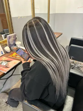 ロング loe 🦋mamiya🦋のヘアスタイル