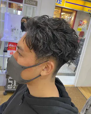 パーマ メンズ 原田 涼矢のヘアスタイル
