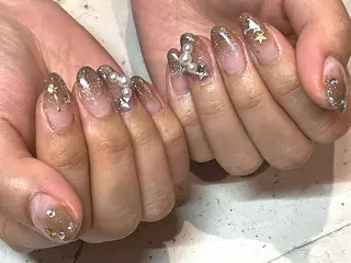 ネイル 韓国/ワンホン/長さ 出しつけ放題🎀のネイルデザイン