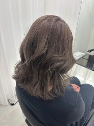 ミディアム 佐瀬 冬祈のヘアスタイル
