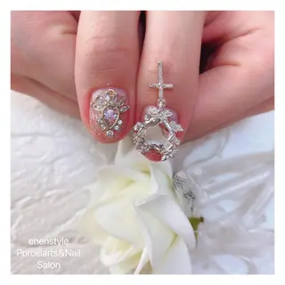 ミディアム ネイル 🐾enen style 🐾のネイルデザイン