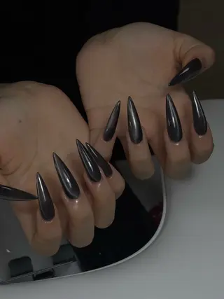 ネイル Sully Nail Labのネイルデザイン