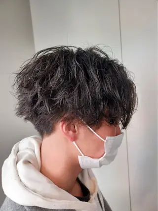 ショート 永田虹輝 /無造作パーマのヘアスタイル