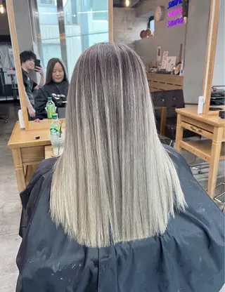 セミロング カラー 指名数No.1 /NAOYAのヘアスタイル