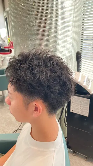 パーマ 河端 春綺のヘアスタイル