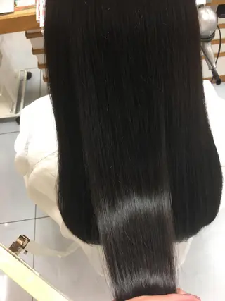 セミロング カラー パーマ 髪質改善/縮毛矯正 /レイヤーカット岡部のヘアスタイル