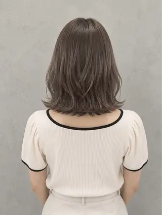 ミディアム 🫧透明感カラー /艶髪すなお🧸のヘアスタイル