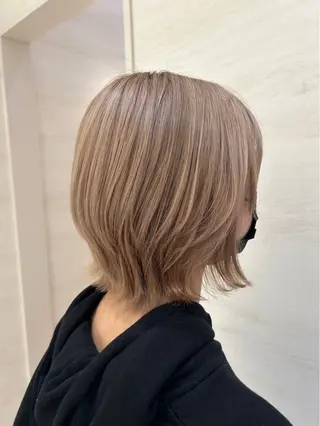 ショート 友利 眞帆のヘアスタイル