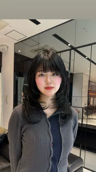 ミディアム keen吉祥寺🐆 レイヤー/NAO🩶のヘアスタイル