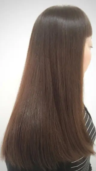 ロング ツヤ髪ケアカラー✨ 中谷良成のヘアスタイル