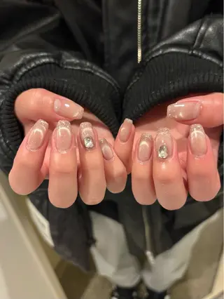 ネイル ⠀ loggy.のネイルデザイン