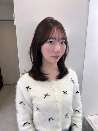 ミディアム カラー ✨レイヤー/髪質改善 /縮毛矯正✨ナカムラのヘアスタイル