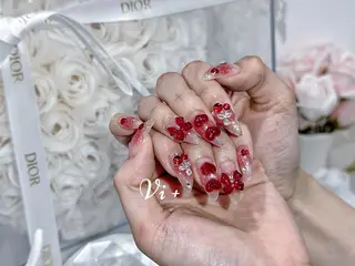 ネイル ✨Nailsalon Vi+✨のネイルデザイン