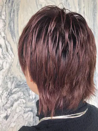 ショート カラー 藤井 さと実のヘアスタイル