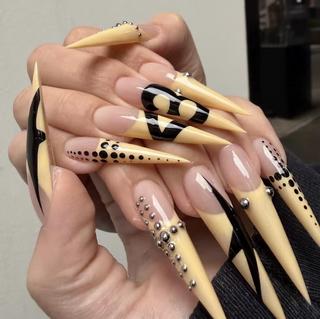 ネイル 🎀 NaNa_nailのネイルデザイン