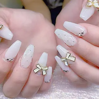 ネイル Queens 榊 まおのネイルデザイン