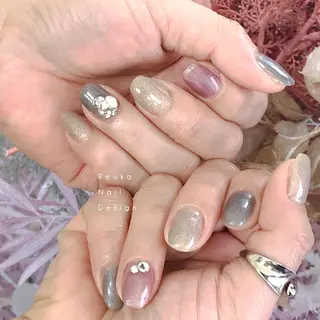 セミロング ネイル Blowe ニュアンスのネイルデザイン