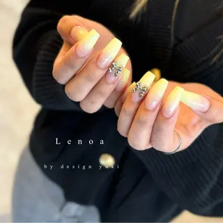 ネイル Tielu Yukiのネイルデザイン