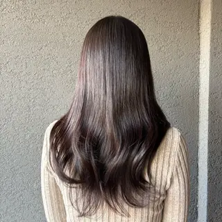 ロング カラー 友杉 香子のヘアスタイル